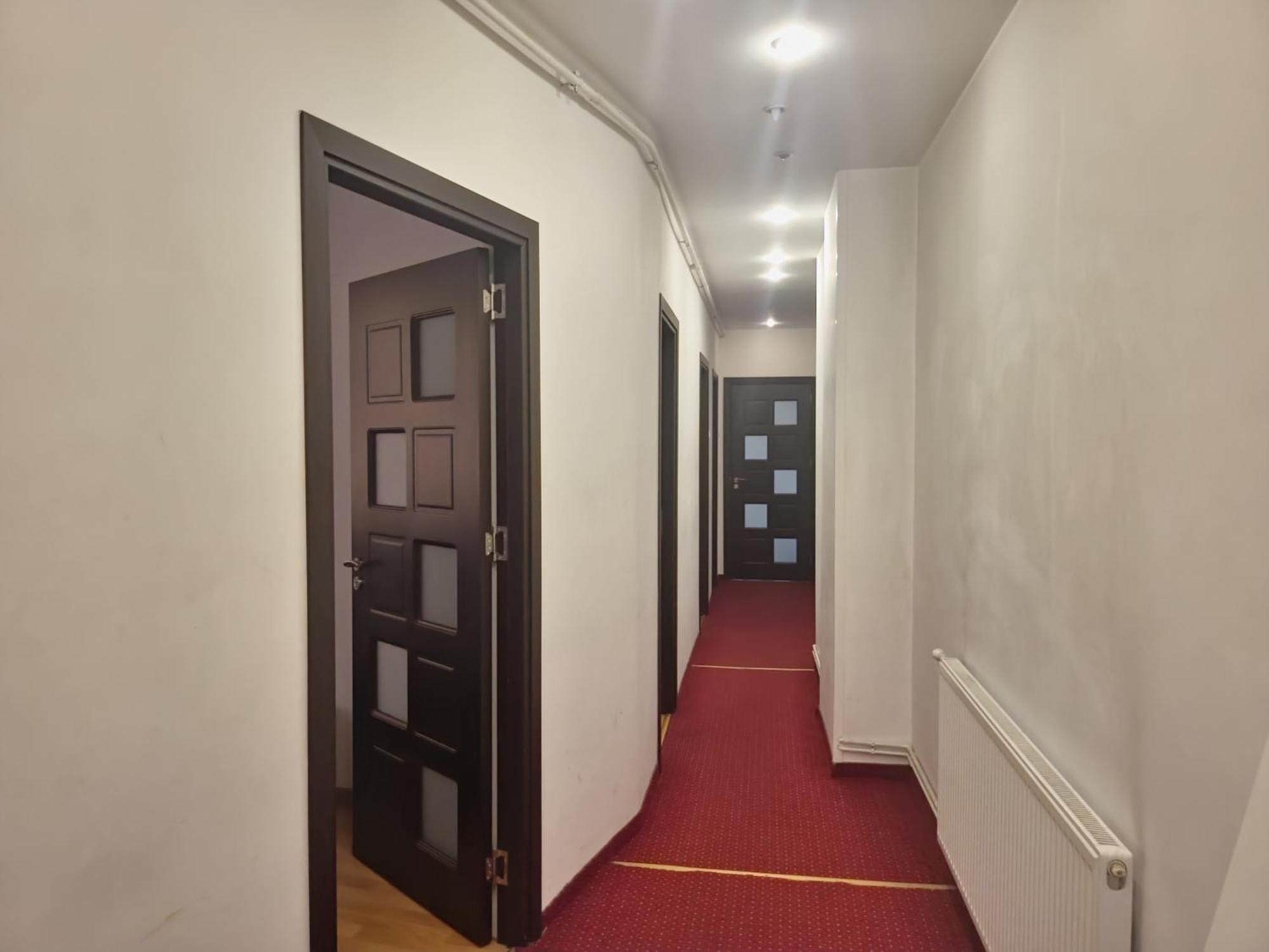 Aparthotel Yanis Букурещ Екстериор снимка